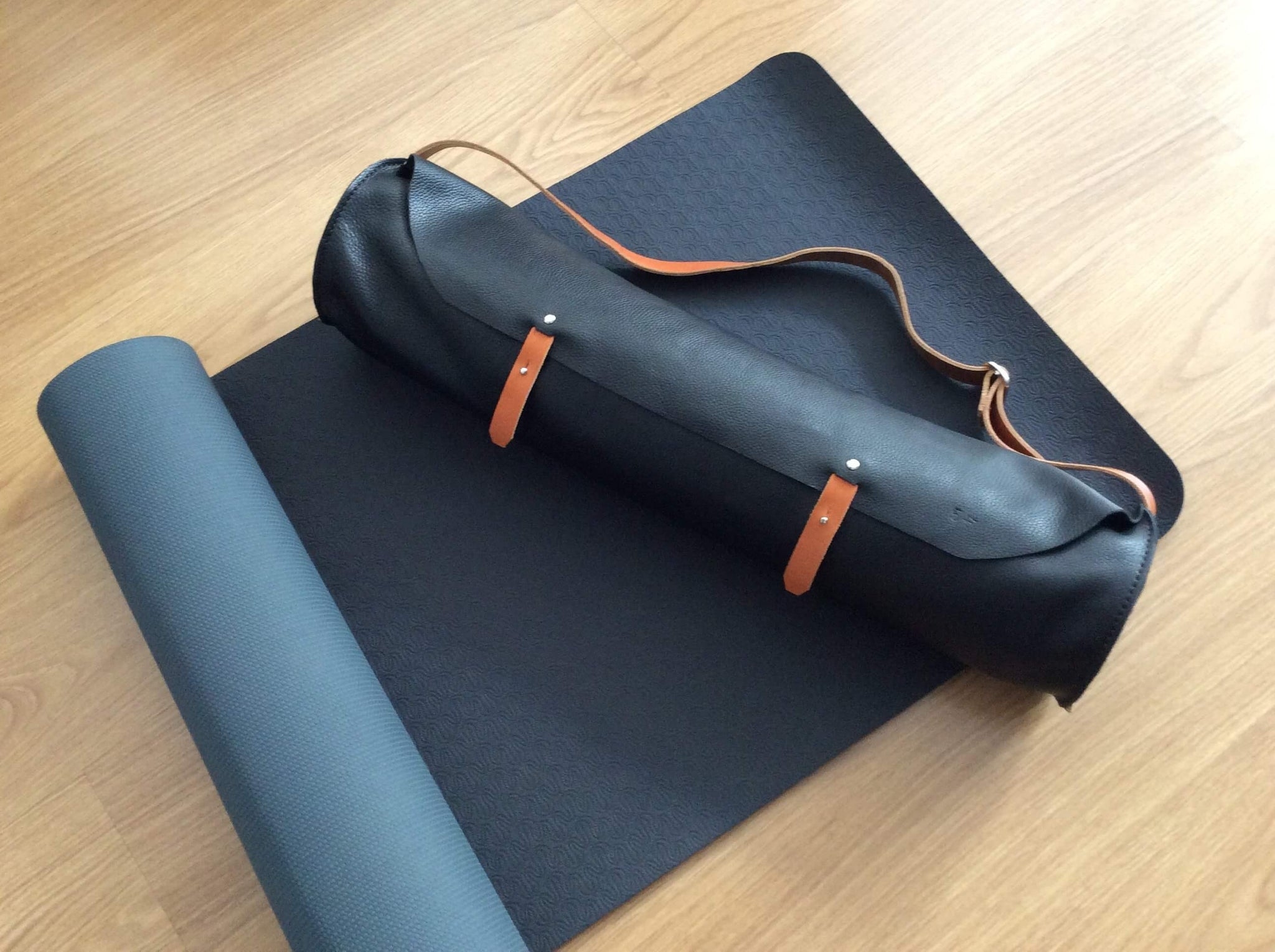 leather yoga mat bag