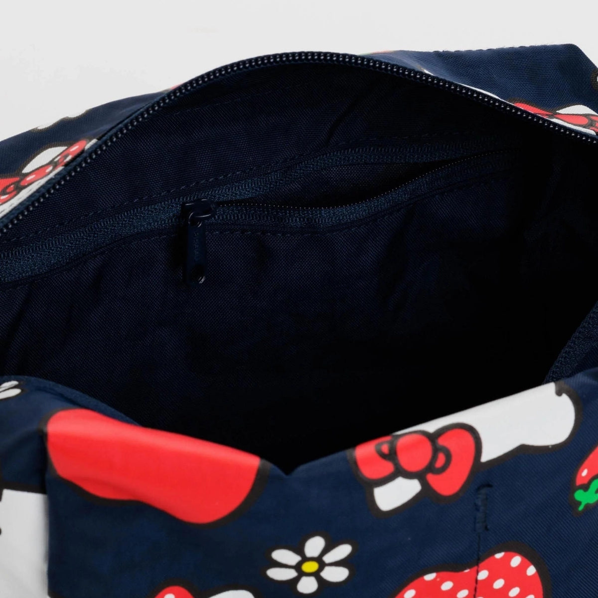 Baggu Dopp Kit in Hello Kitty Apple