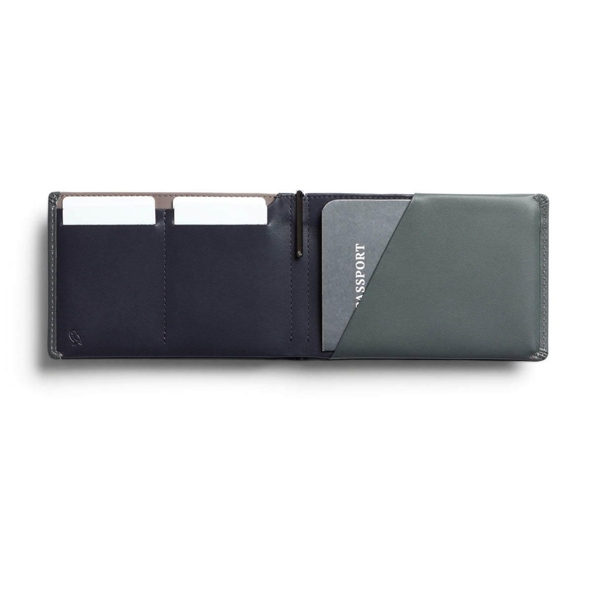 Bellroy Travel Wallet in Evergreen