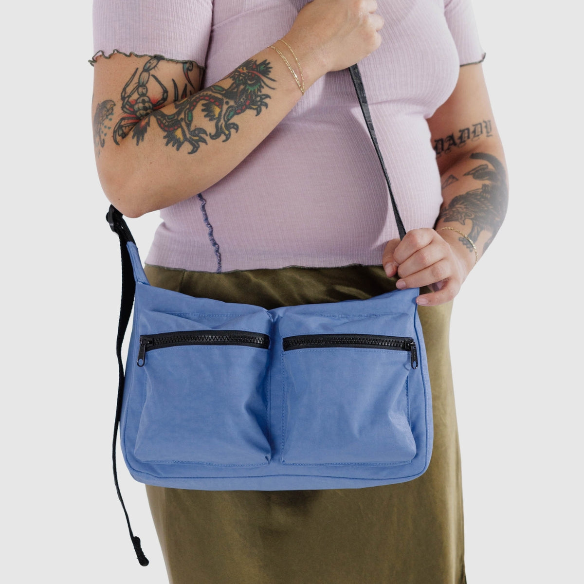 Baggu Medium Cargo Crossbody in Pansy Blue