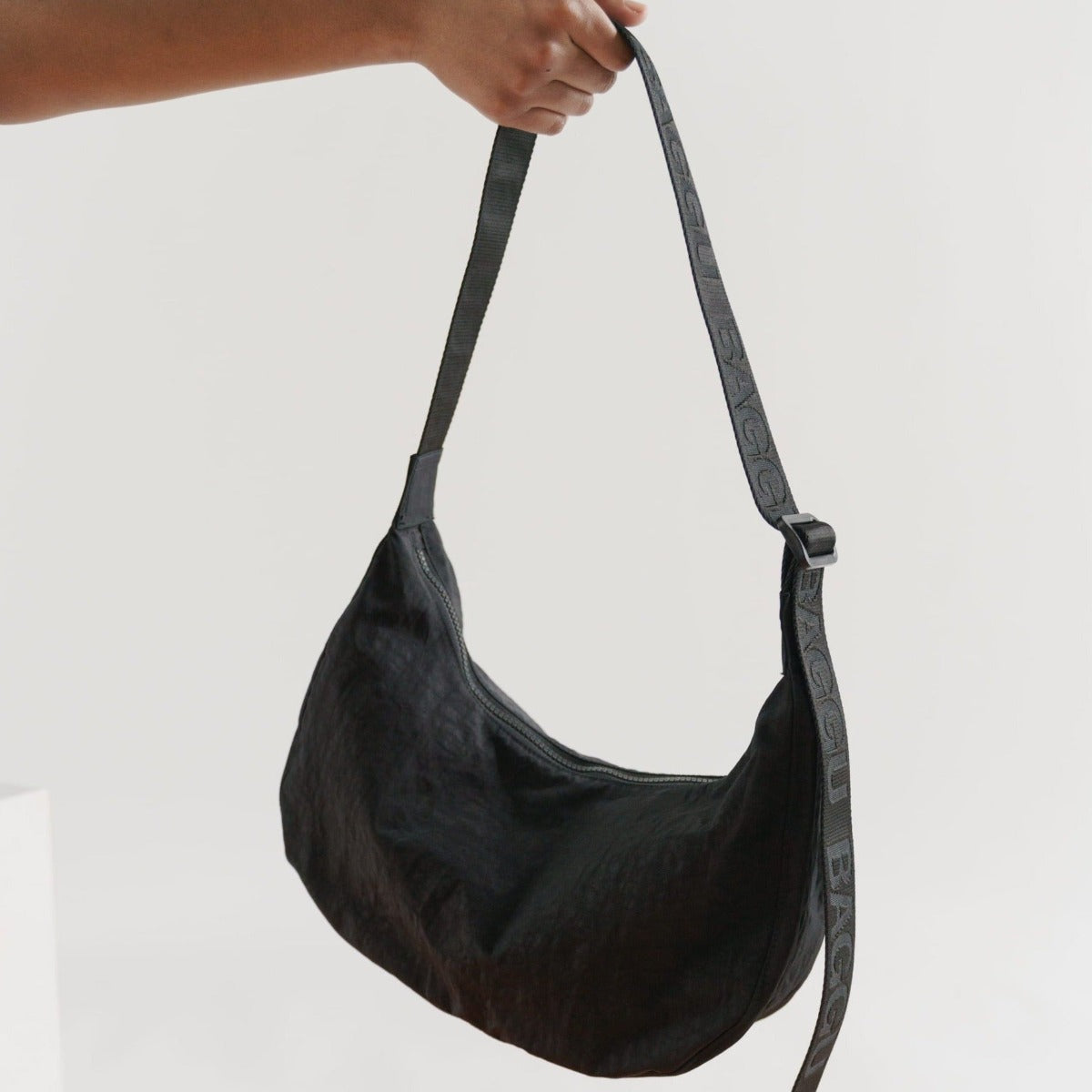 Baggu Medium Nylon Crescent Bag in Black