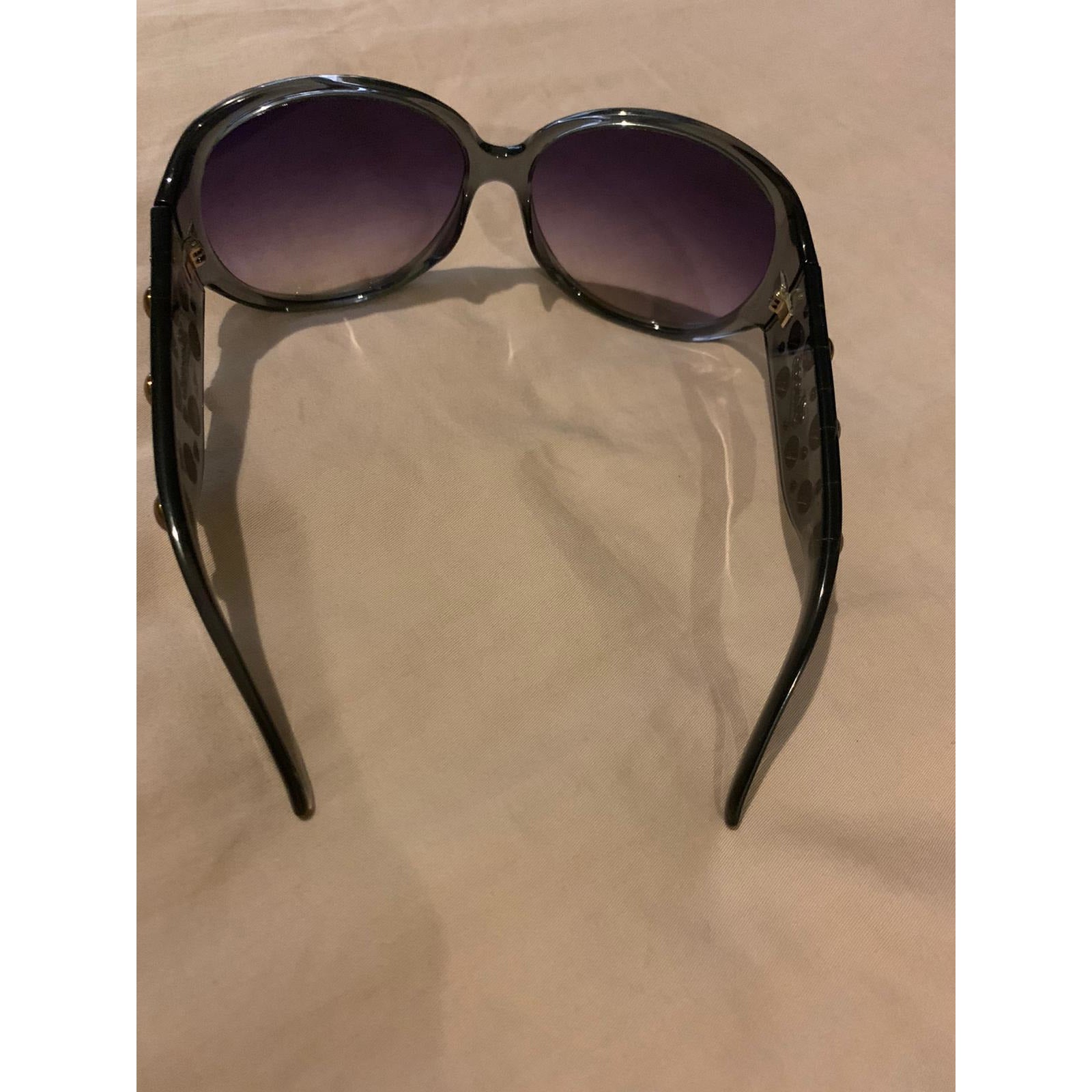 used gucci sunglasses