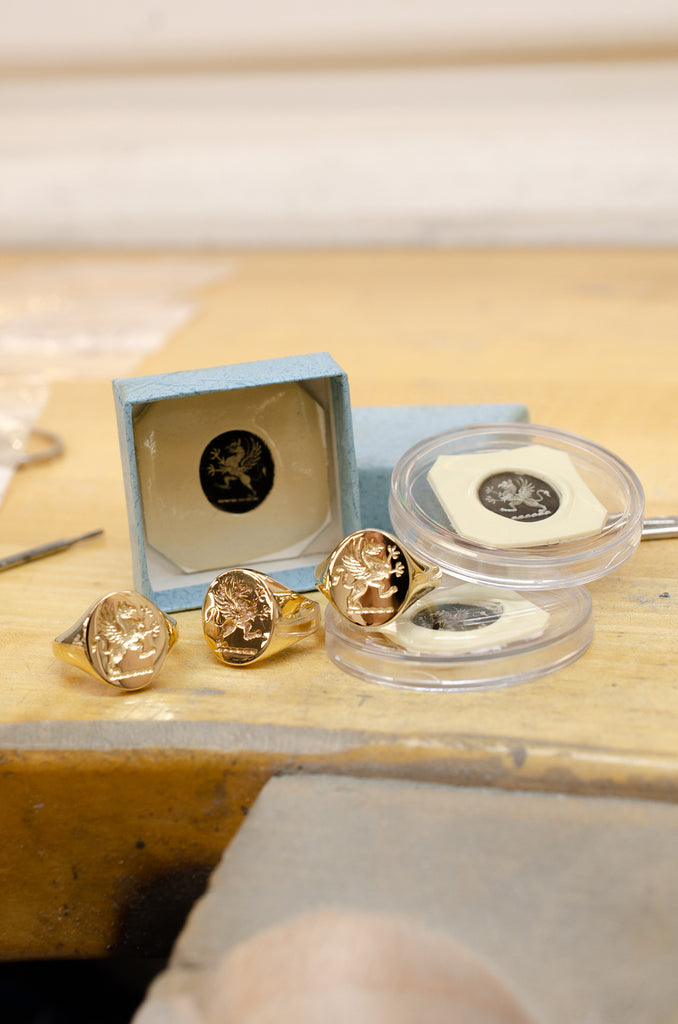 Element Bespoke Jewellery 9ct wax seal signet ring