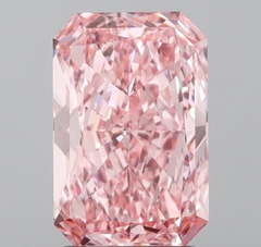 Lab grown diamond radiant cut pink
