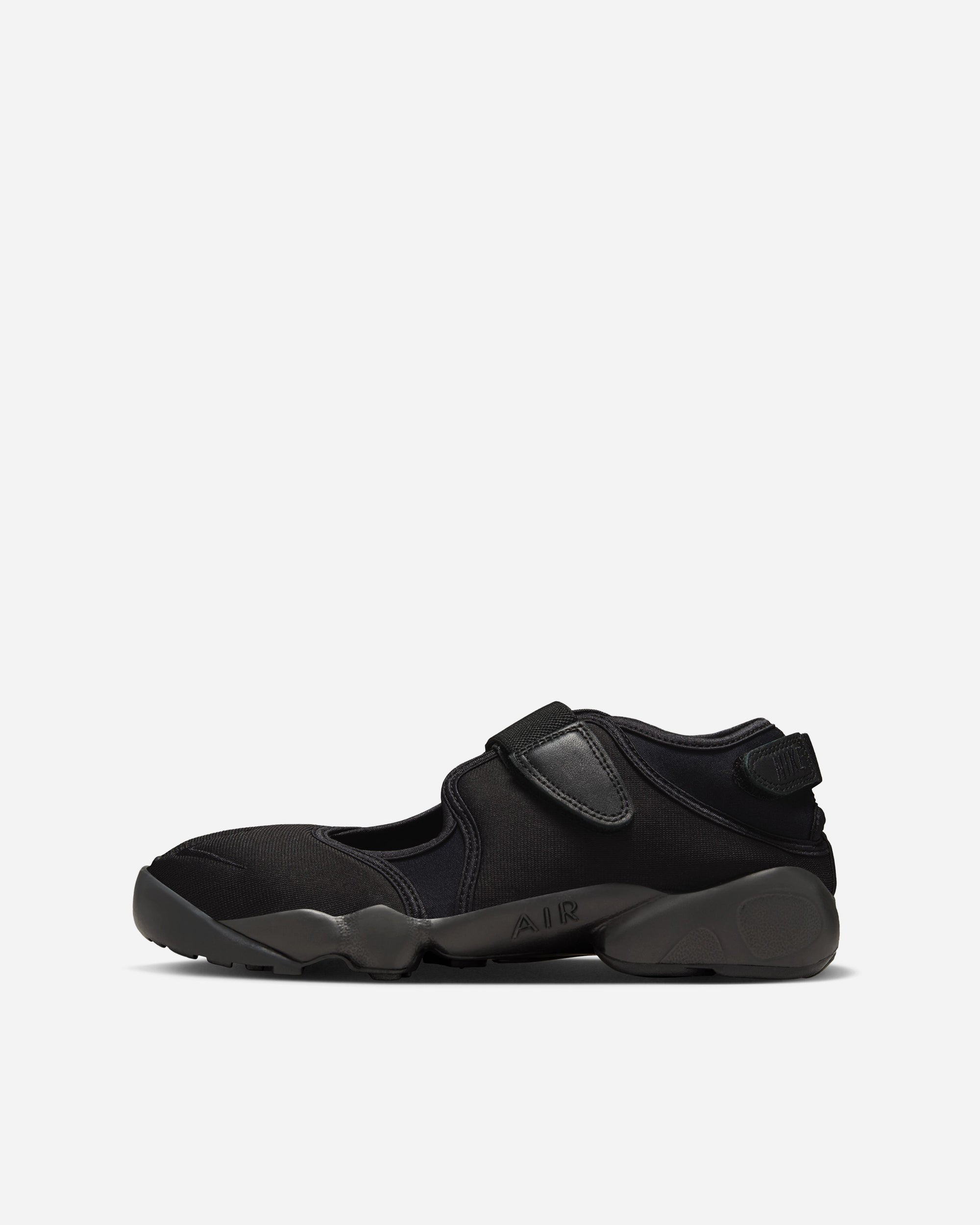 NIKE WMNS AIR RIFT