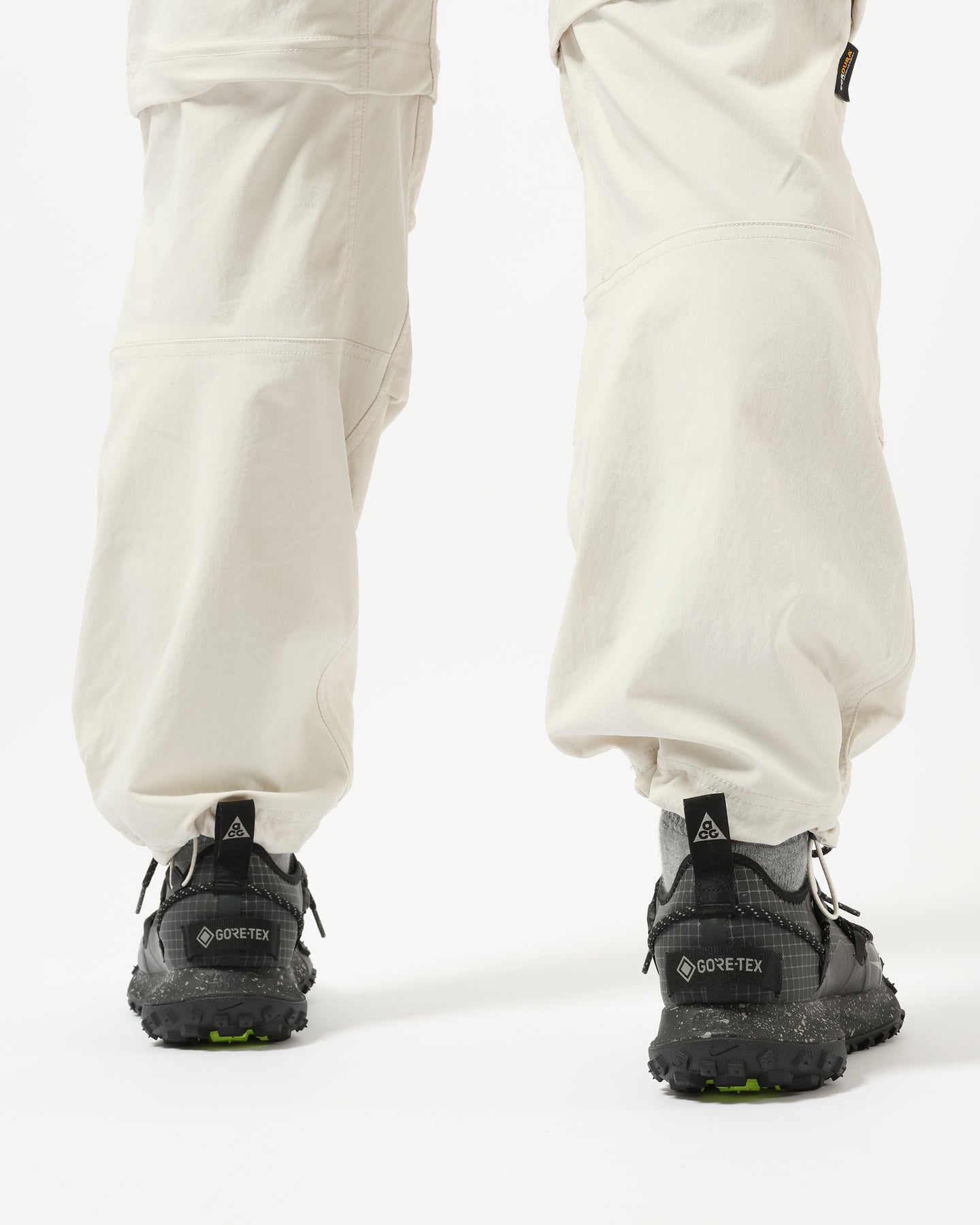 NIKE ACG MOUNTAIN FLY LOW GTX SE – A+S