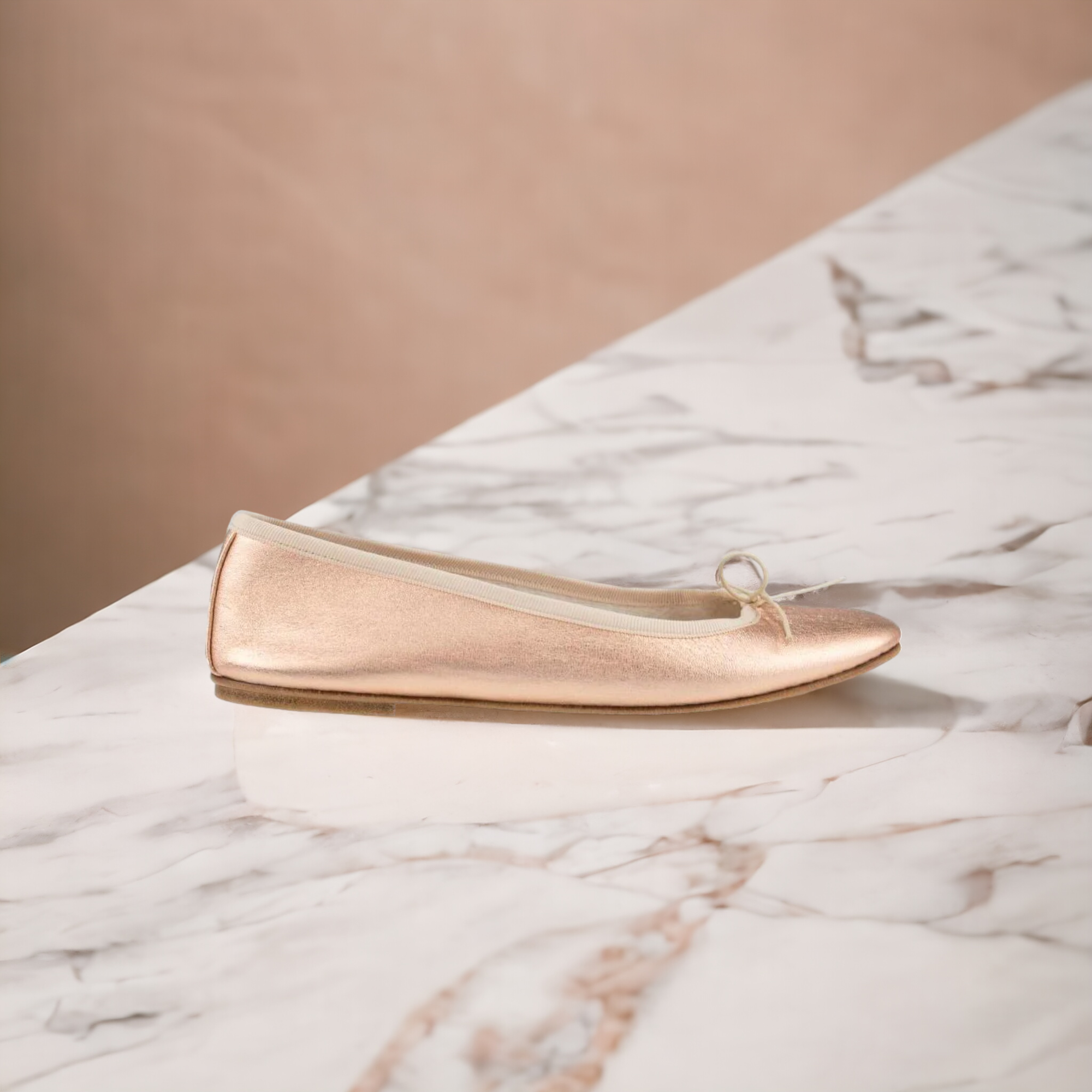 classical ballet dancer Nicole in rose gold