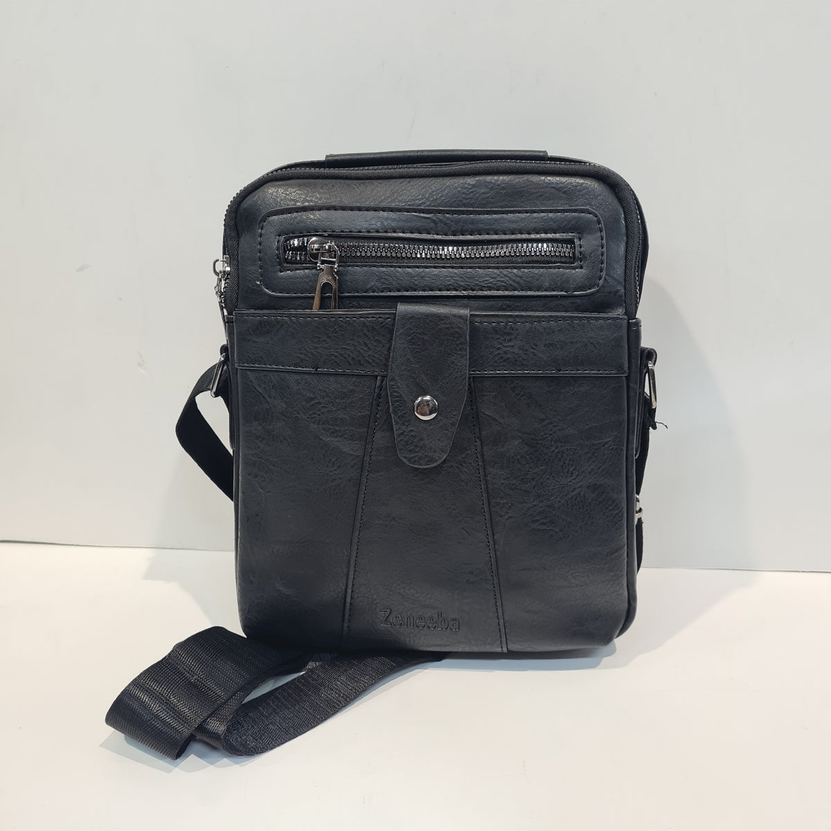 Zeneeba Vinyl Man Bag – Bonita Leather & Accessories