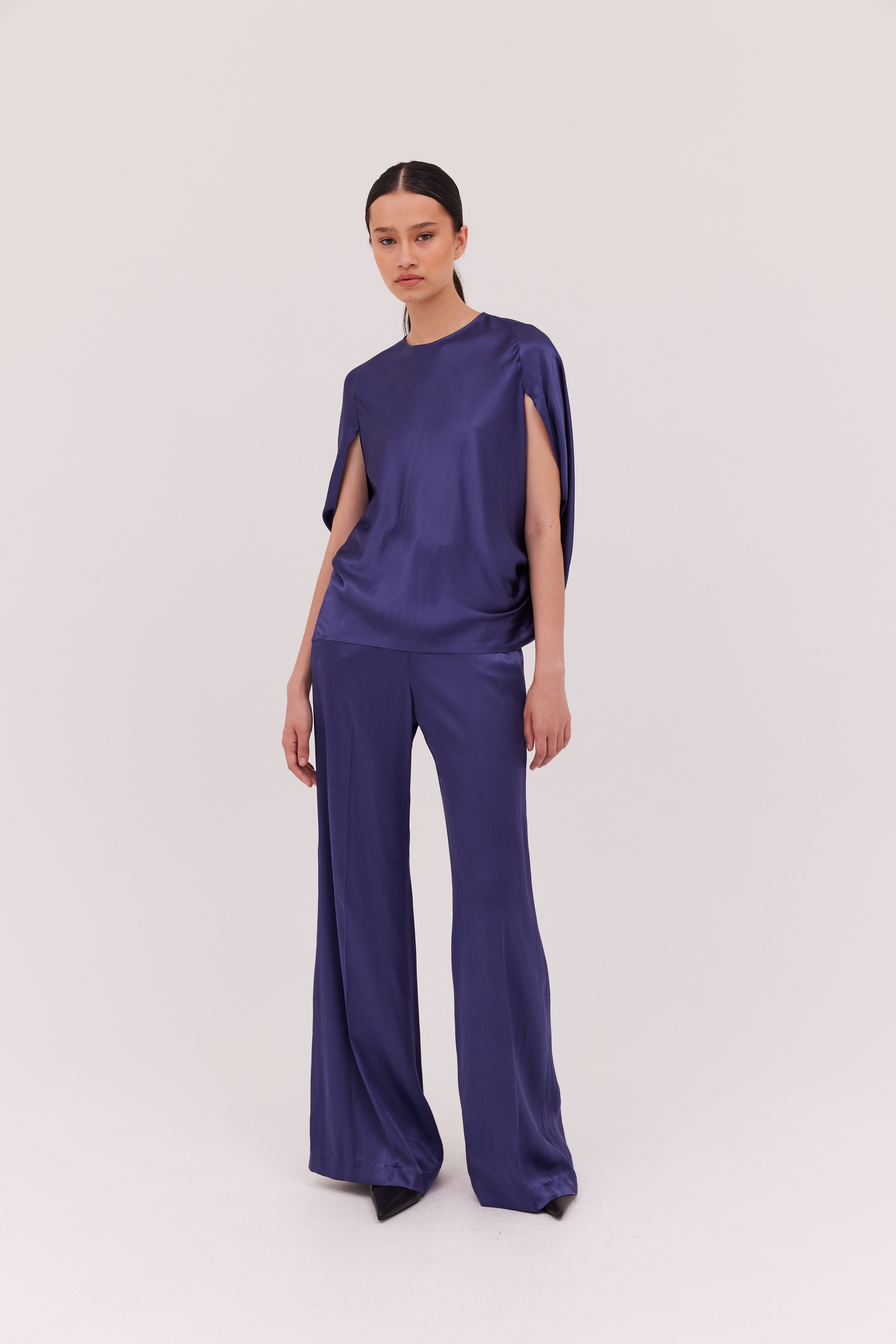 MIDNIGHT SATIN EARTHLY PANT