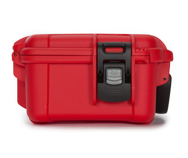 Don’t wait until it’s too late. Put your first aid kit inside a NANUK 904 First Aid Case and regain your peace of mind.