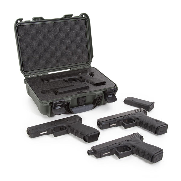 Built to organize, protect, carry and survive tough conditions, the NANUK 909 Glock® Pistol waterproof hard case is impenetrable and indestructible with a lightweight tough NK-7 resin shell and PowerClaw superior latching system.