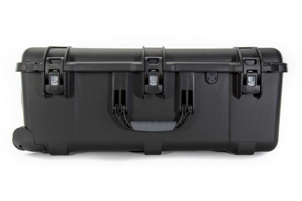 Avec le système exclusif de verrouillage et de verrouillage de NANUK, votre valise reste fermée et sécurisée jusqu'à ce que vous soyez prêt à l'ouvrir.