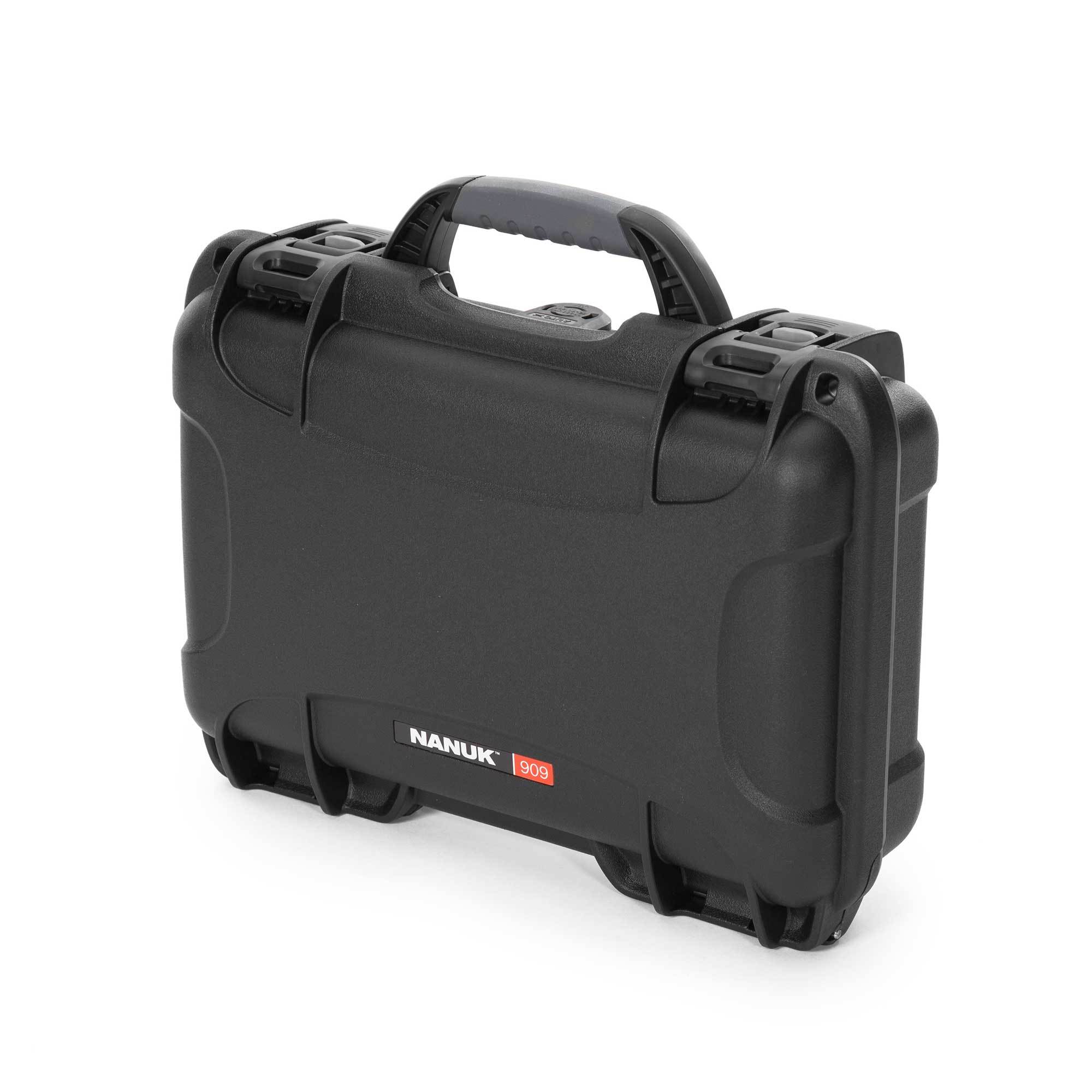 NANUK 915 Waterproof Protective valise pour DJI™ Mini 3 - NANUK Canada