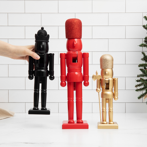 Minimalist Nutcrackers Decor