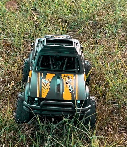 Fun off-road car for outdoor