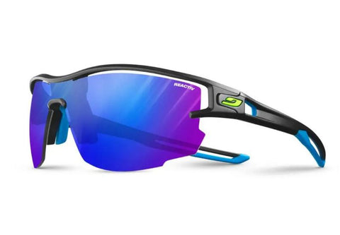 Julbo aero sur fond blanc