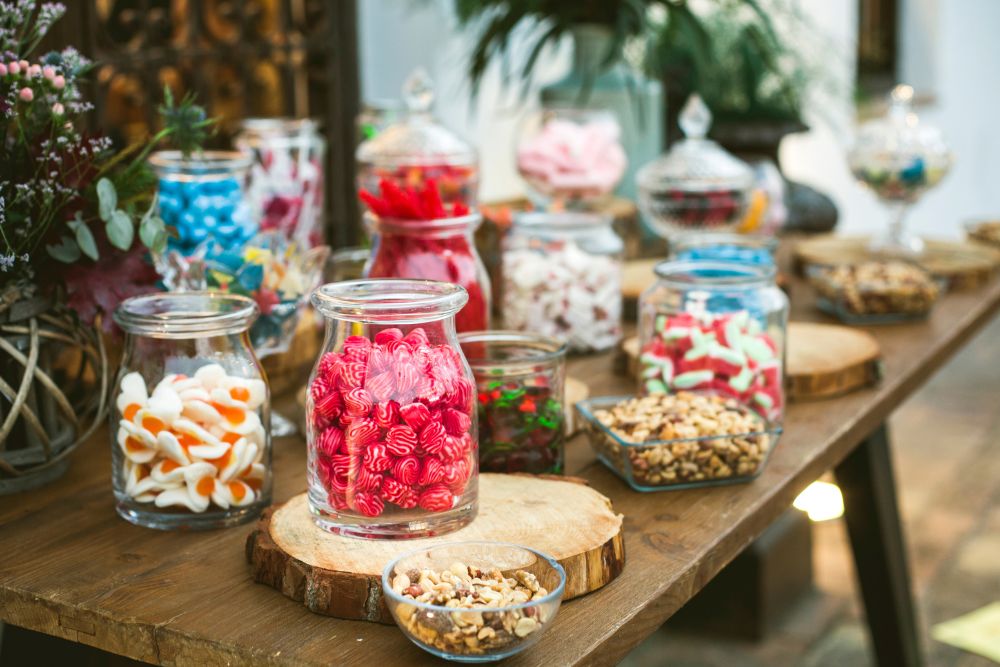 Come creare una straordinaria candy table per il tuo prossimo evento shopping online caramelle