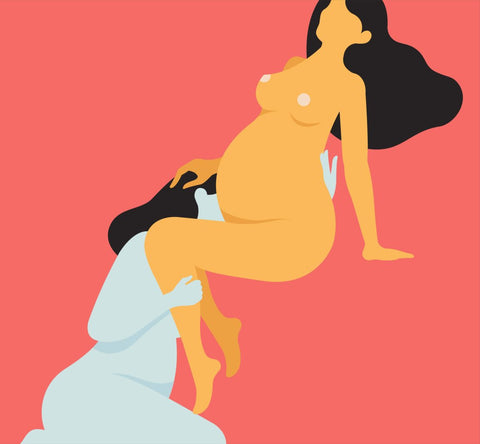 Femme enceinte en position assise