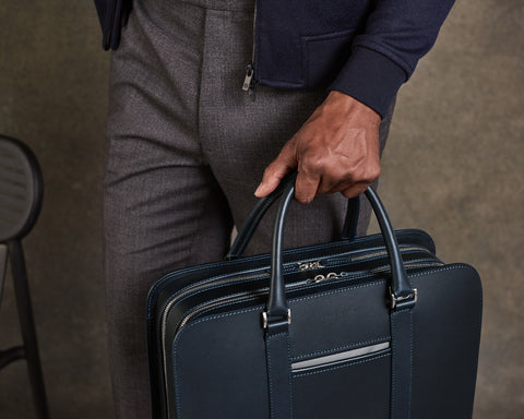 briefcase vs suitcase