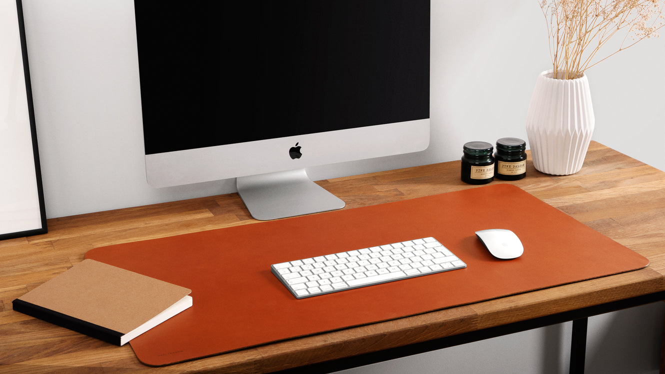 Office Desk Mat Made of White Leather. Modern Design, Steel Structure With  L-shaped Forward Profile, Non-slip Bottom. Made in Italy 