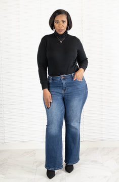 Diva Dare Petite Flare Jeans