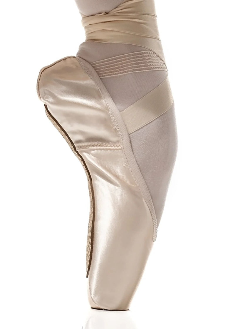 RC40 Iridescence Pointe Shoe - Pink (Medium)