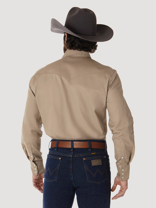 Wrangler® Men's Cowboy Cut® Rigid Denim Long Sleeve Western Work Shirt –  Solano's Boot & Western Wear