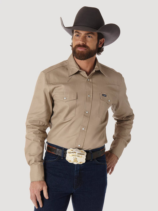 Wrangler® Men's Cowboy Cut® Rigid Denim Long Sleeve Western Work Shirt –  Solano's Boot & Western Wear