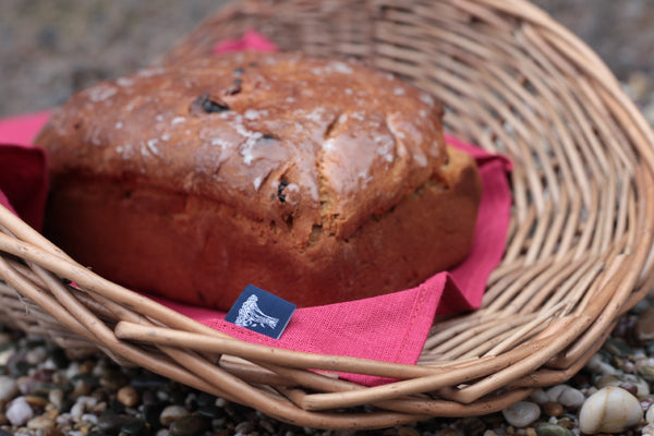 Saffron Cake in a basket on the beach