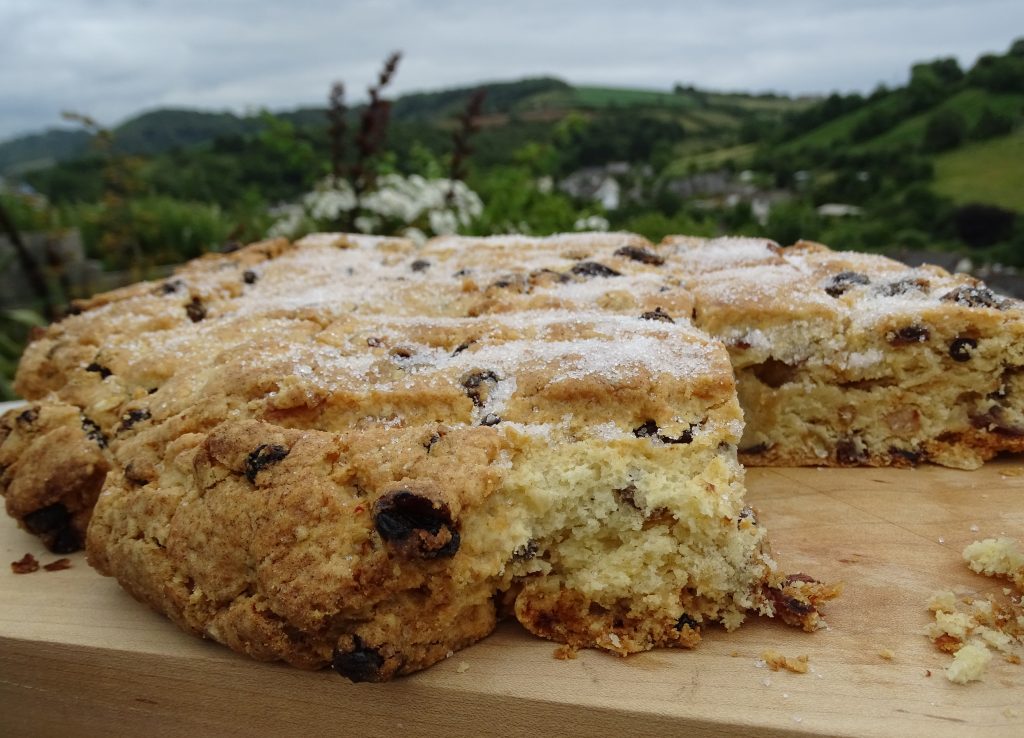 Helen Round cornish hevva cake recipe