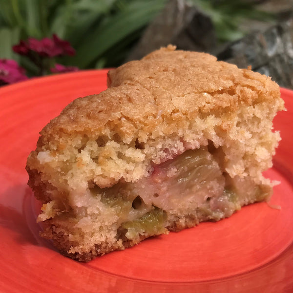 Rhubarb Cake With Ginger