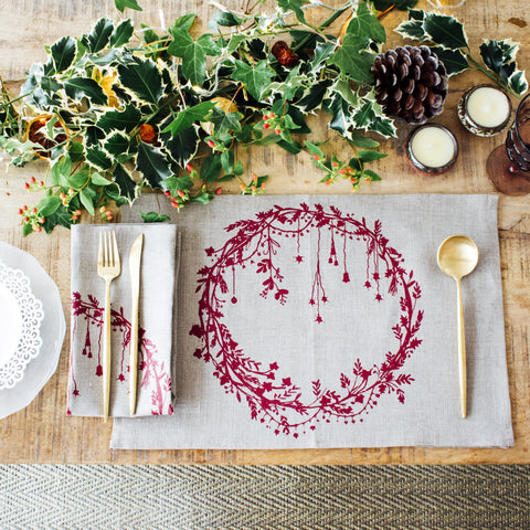 Christmas Collection Placemats and Napkin - natural 