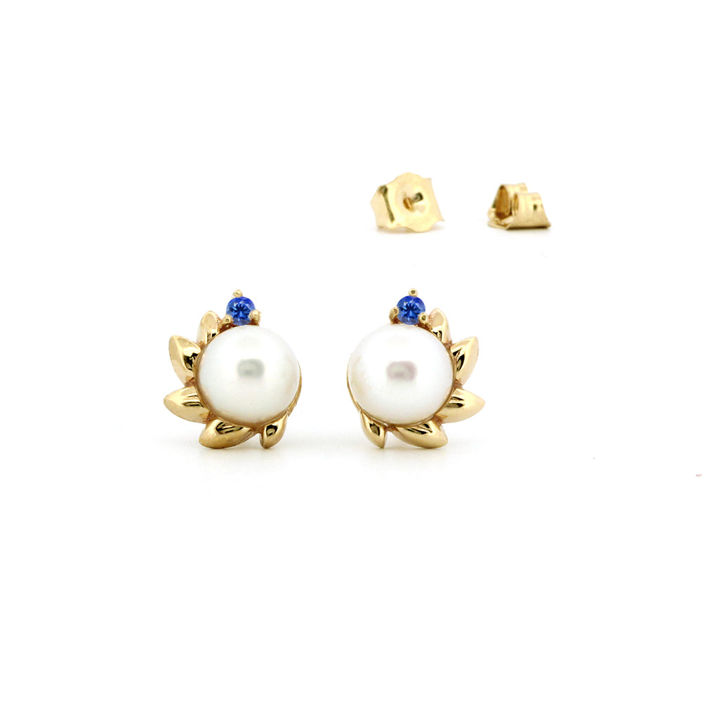 image for Pearl Wreath Earrings