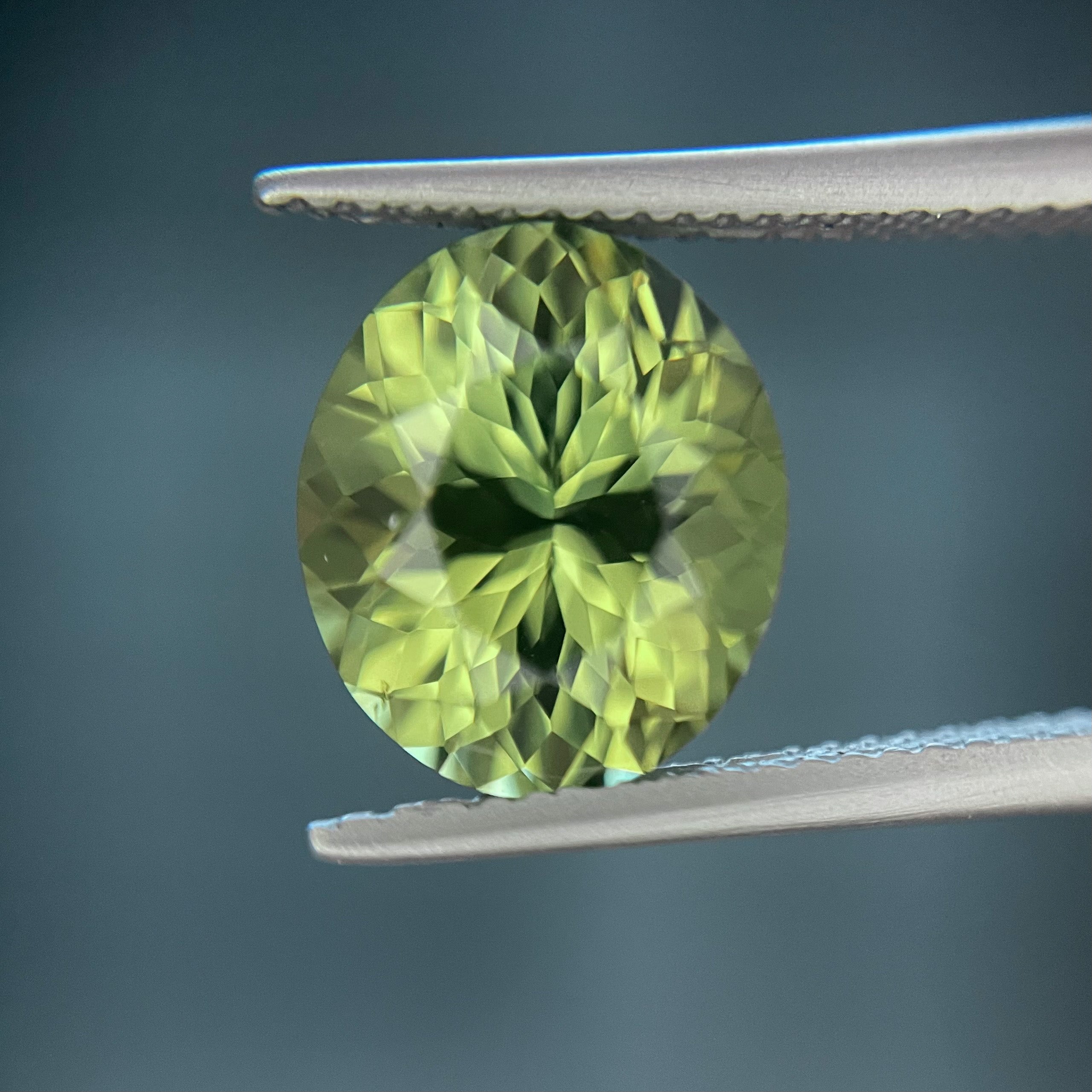 image for 5.50ct Chrysoberyl Oval