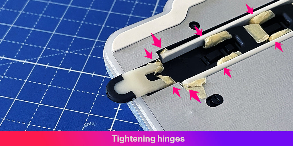 Tightening hinges