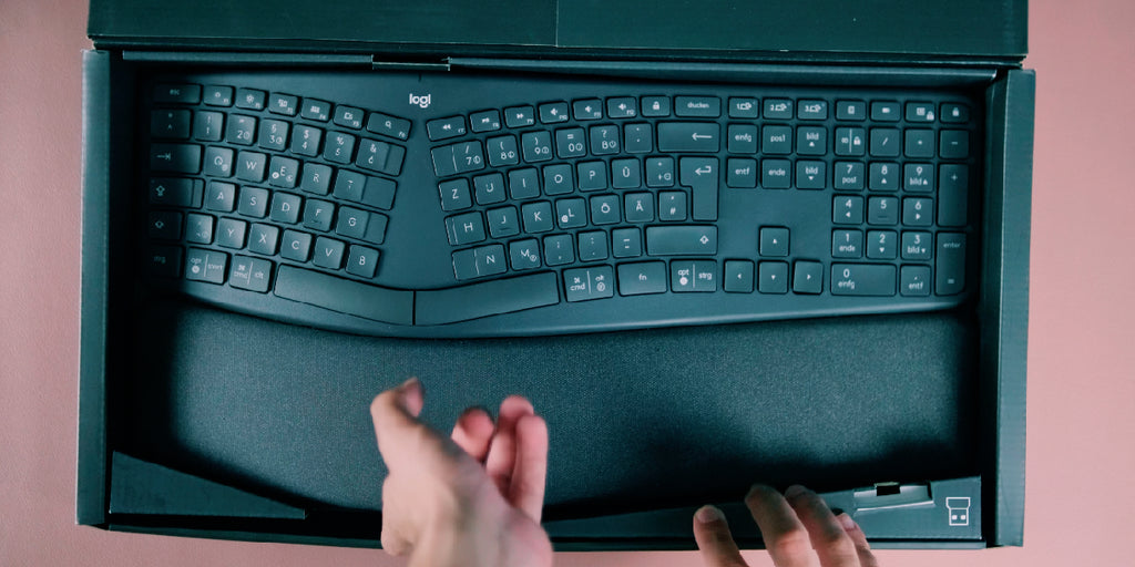 Unboxing the Logitech k860 ergonomic keyboard