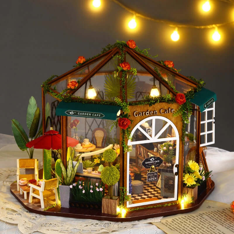 Central Perk Café DIY Miniature House – Fifijoy