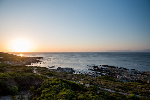 Whalespotter Südafrika – Ein wunderbarer Sonnenuntergang mit Gin & Tonic :-)) 