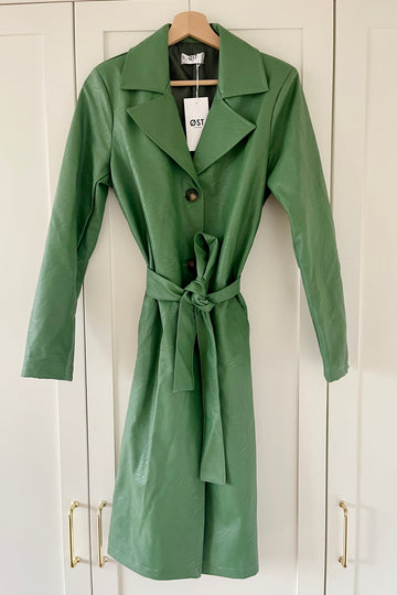 Emerald Green Vegan Leather Trench Coat – Øst London