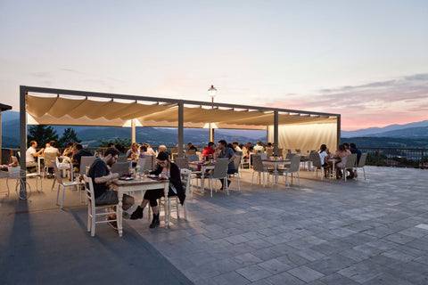 pergola with roof