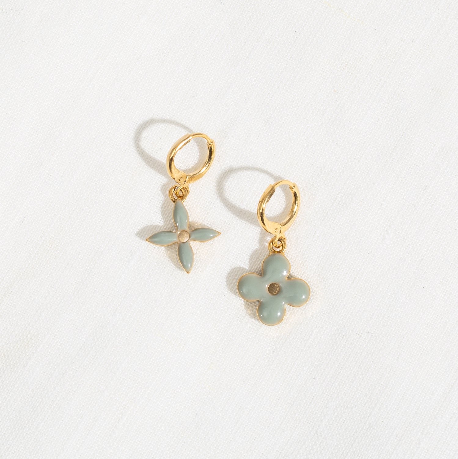 Tổng hợp hơn 57 về louis vuitton earrings blue