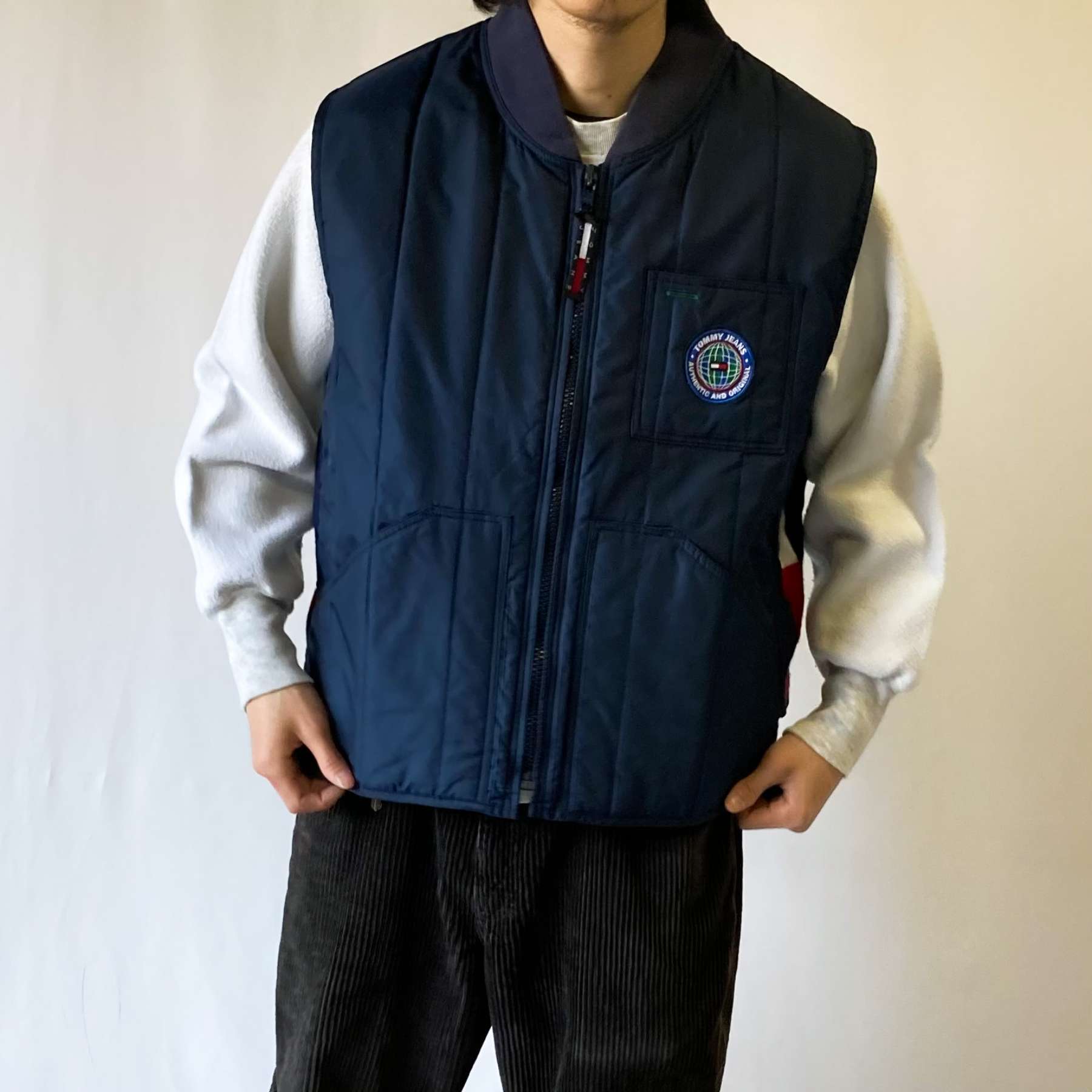 古着 90's TOMMY HILFIGER ナイロンベスト – Gleeful Web Store