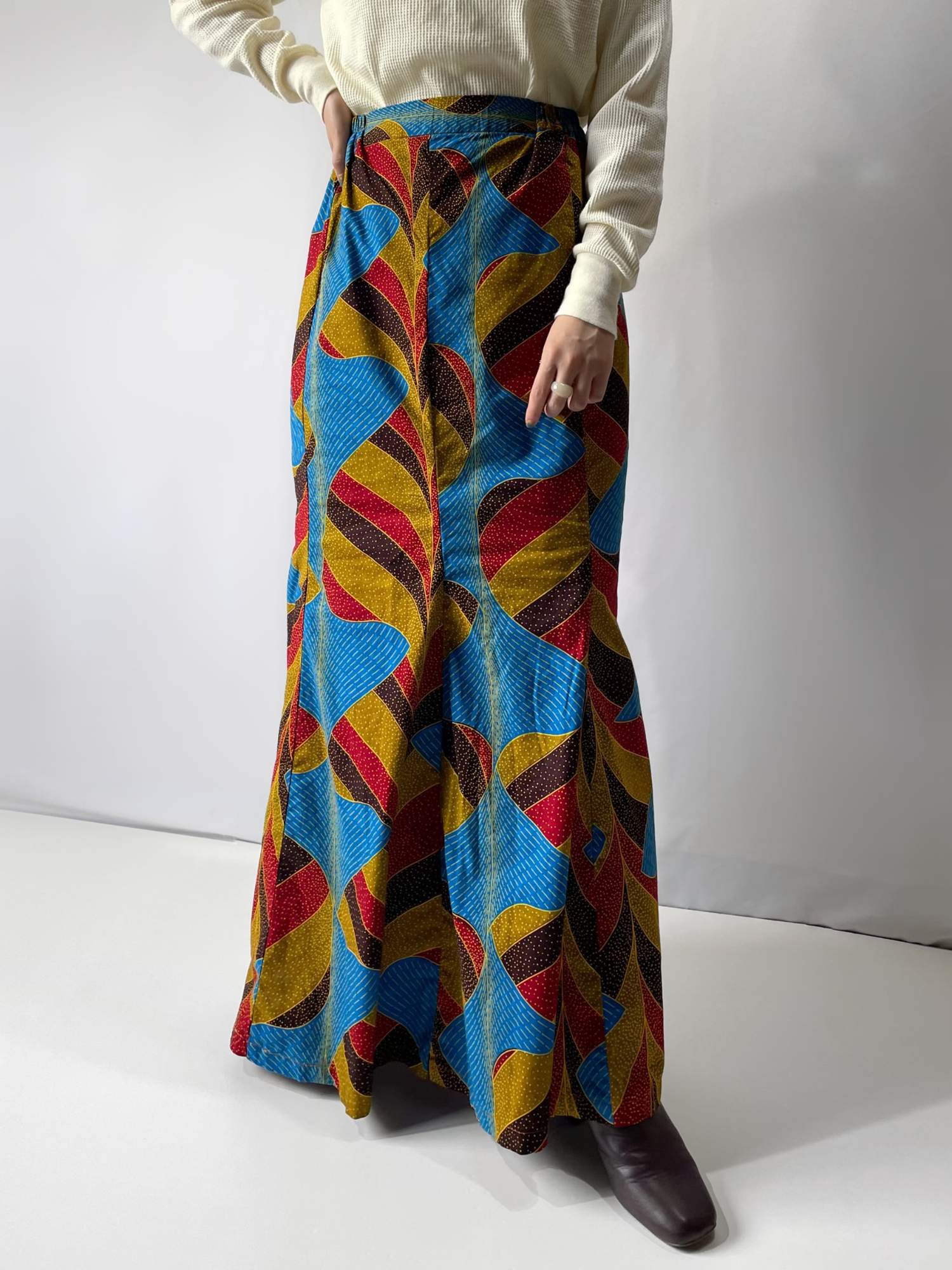 ケンテ柄アフリカンバティック　フリーサイズスカート