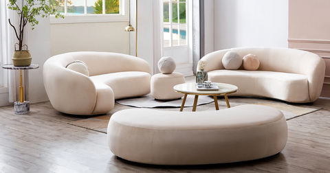 Curvo Sofa in Shell