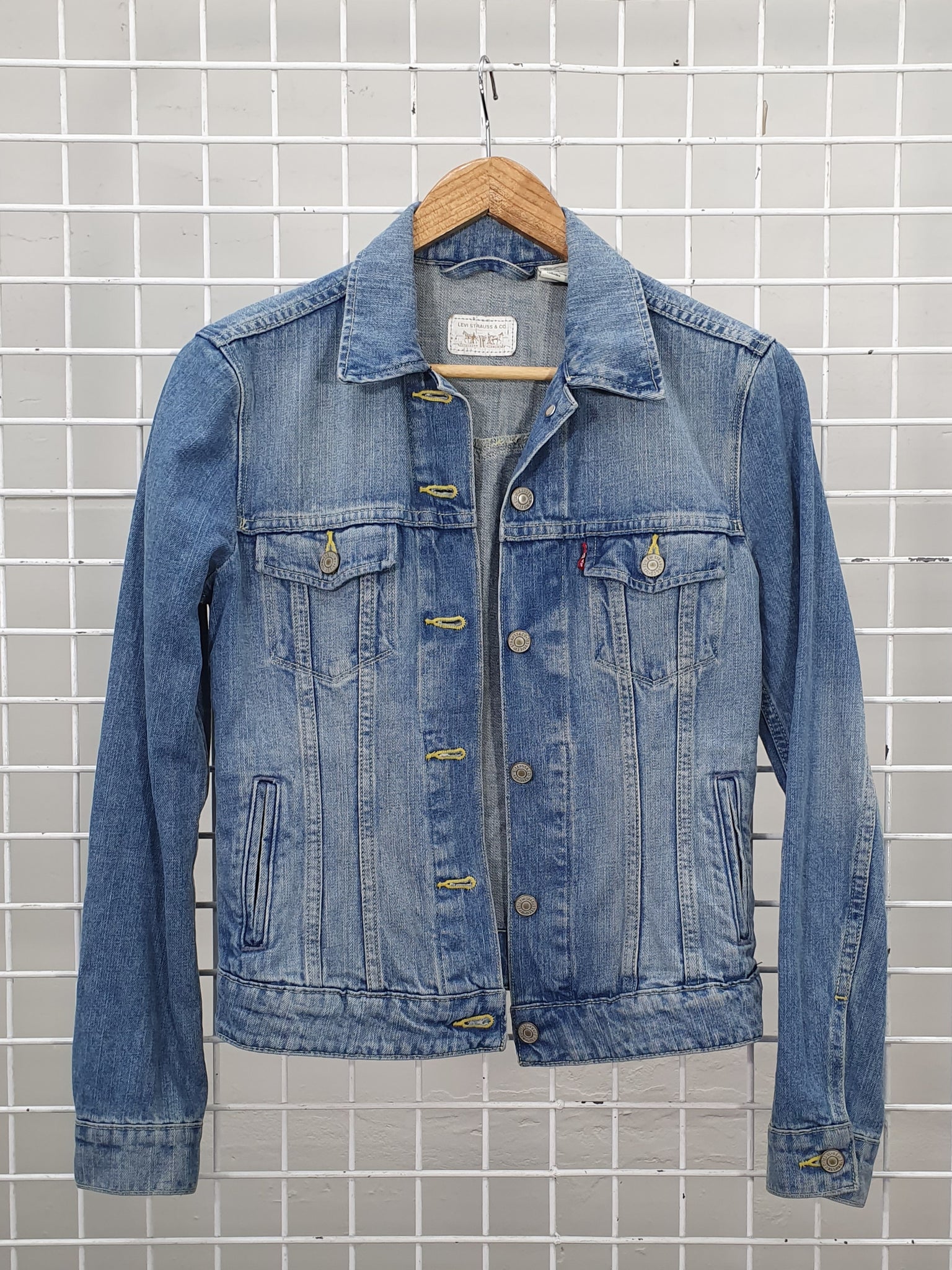 levi strauss denim jacket