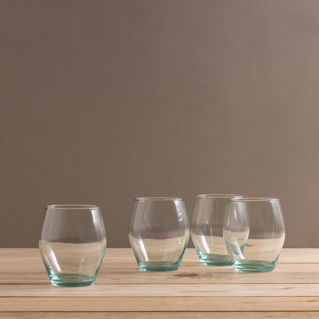 Be Home Premium Recycled Stemless Champagne Flutes (Set of 4) – Shades of  Green