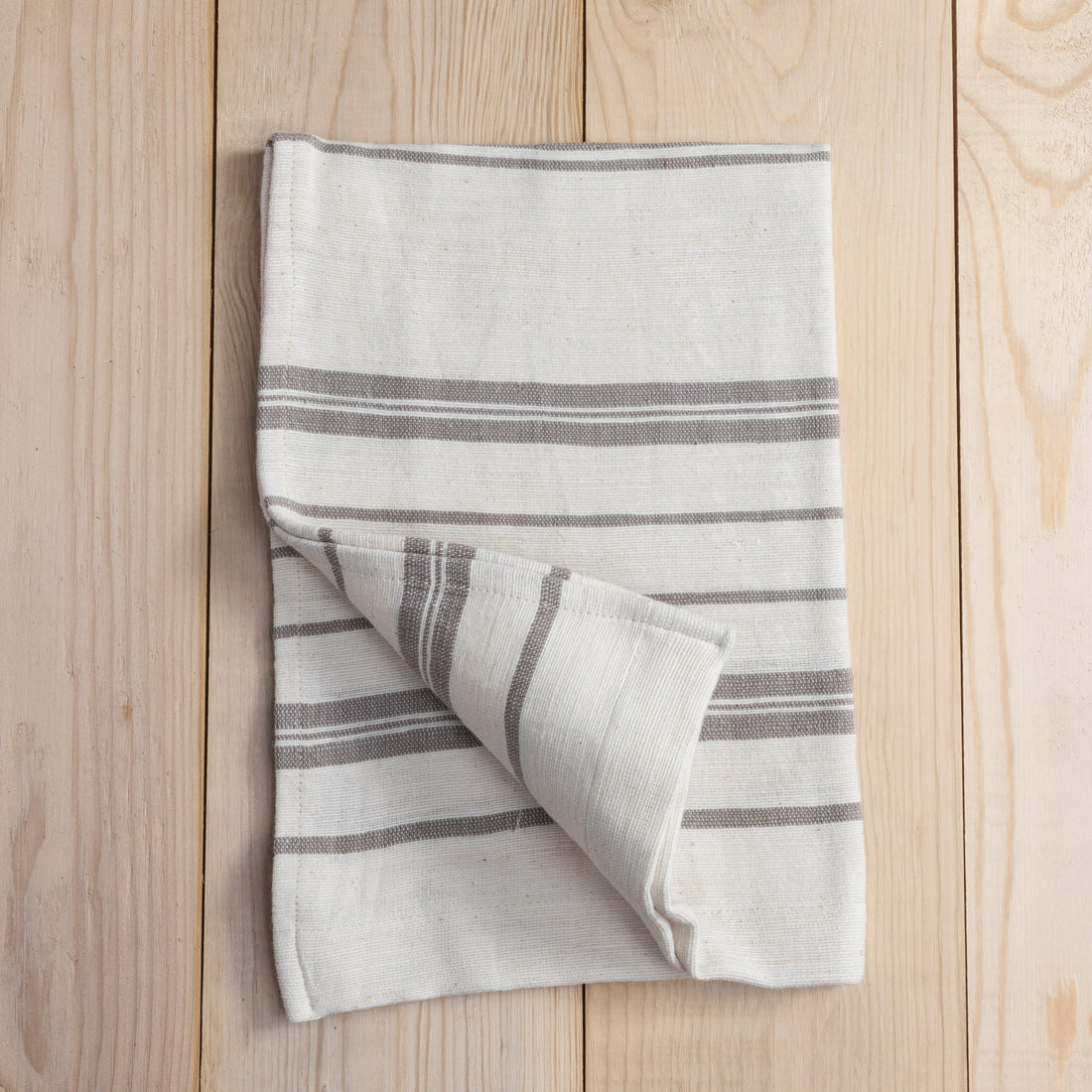 Chesapeake Hand Towel, Grey with Natural – Be Home