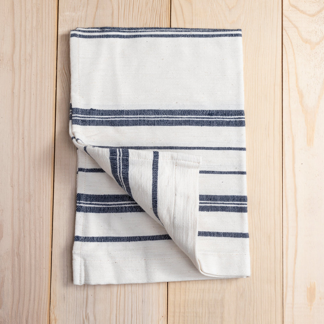 Chesapeake Hand Towel, Grey with Natural – Be Home