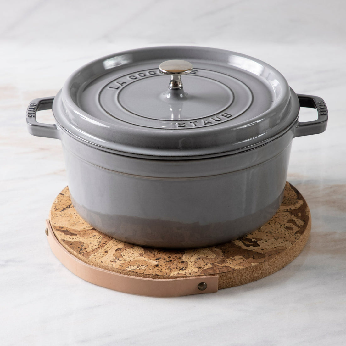 Oval Cocotte 7 Qt, Graphite – Tallulahs