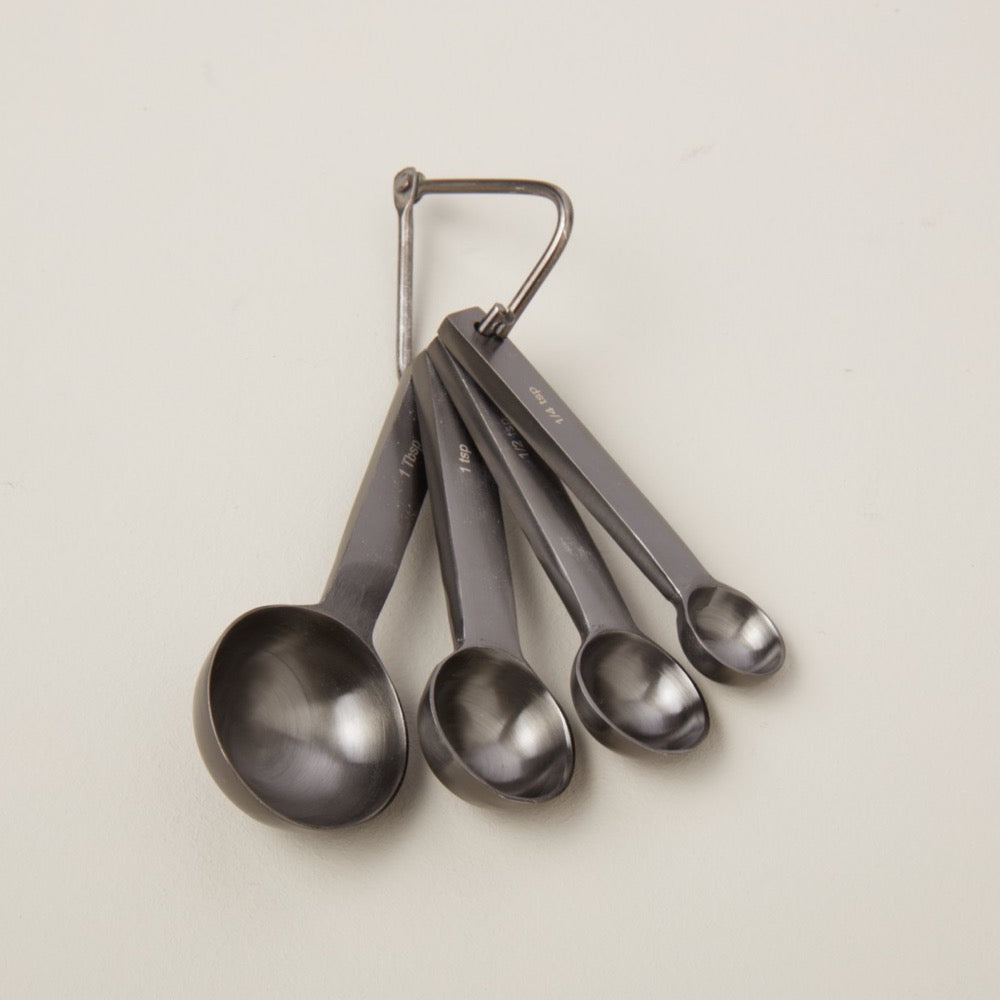 Magnetic Measuring Spoons – HOME BEIS